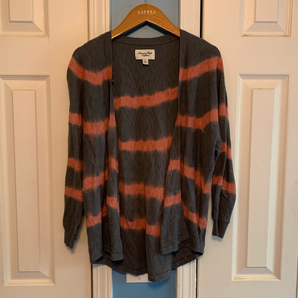 Cropped Sleeve Cardigan